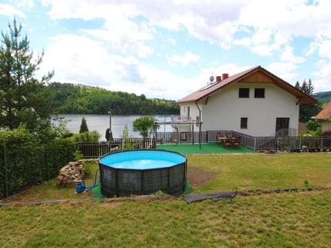 Furniture, Outdoor Furniture, Chair, Garden, Backyard, Shade, Yard, Landscaping, Eco Hotel, Outdoor Table