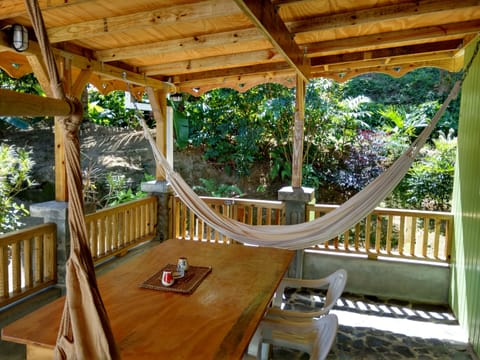 Studio Cabin  | Terrace/patio