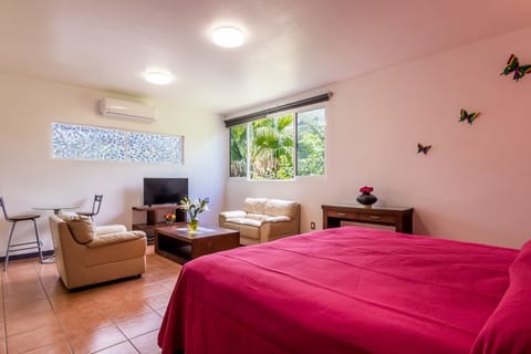 Junior Studio Suite, Refrigerator & Microwave | In-room safe, desk, blackout drapes, soundproofing