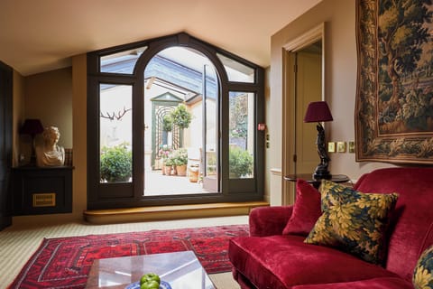 Suite, 1 King Bed | Premium bedding, minibar, in-room safe, individually decorated