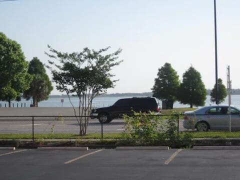Free self parking