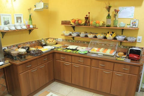 Daily continental breakfast for a fee