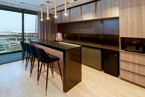 Presidential Suite, Kitchen (Living , Meeting, Billiards) | Minibar, in-room safe, desk, blackout drapes