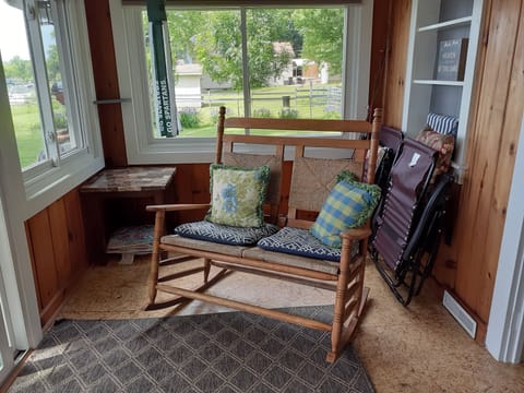 Sun porch, rock awhile!