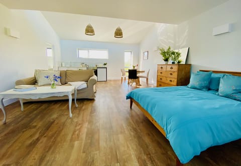 Lofty space, everything you need in one place.