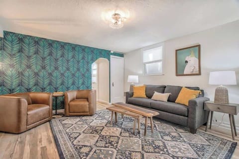 Welcome to Your Home Away from Home! Kick Back, Relax, and Unwind – Your Well-Deserved Vacation Begins Here.