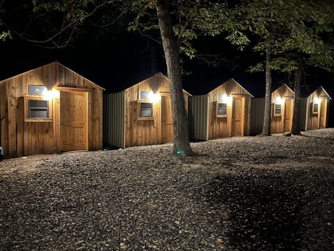 Cabins 5-9 (Standard Cabins)