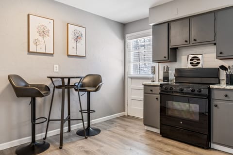 Kitchen - Dining Area