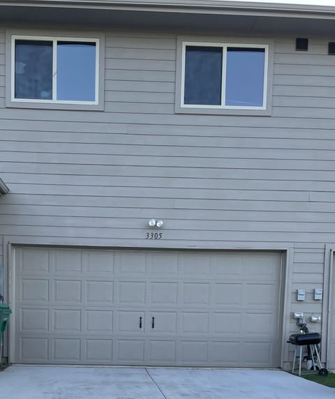 Driveway with 2 car garage
