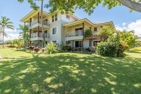 P1 is the end unit to the right, and it is on two floors.  One bedroom on ground floor, two bedrooms upstairs.