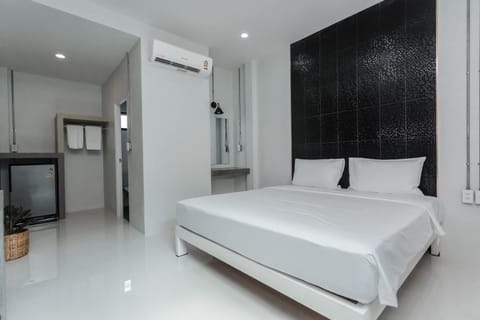 Standard Double Room | WiFi (free)