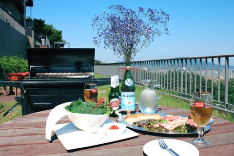 BBQ Package, Superior Double room (Mountain View) | Free WiFi, bed sheets