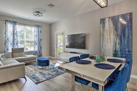 Orlando Vacation Rental | 3BR | 2BA | 1,400 Sq Ft | Step-Free Access