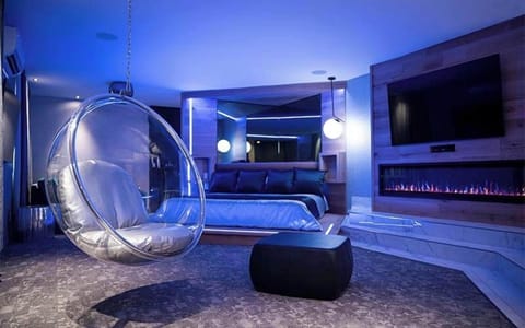 La Zenith | Blackout drapes, soundproofing, iron/ironing board, free WiFi
