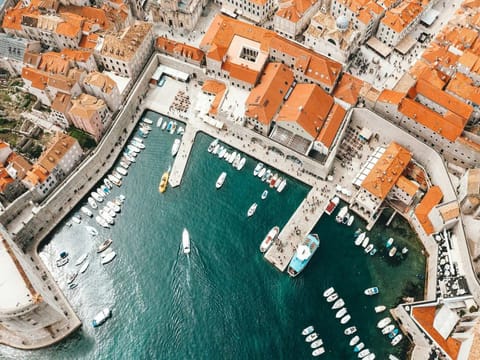 Apartment (Two Bedroom Apartment with City View) | Aerial view