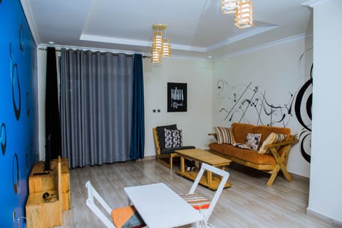 Deluxe Apartment | 2 bedrooms, iron/ironing board, WiFi (free)