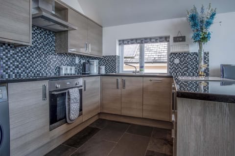 Nautilus - 2 Bedroom Apartment - Pendine (22277)