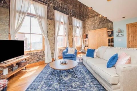 Let your spirit soar in 30 feet of vaulted brick surrounds!