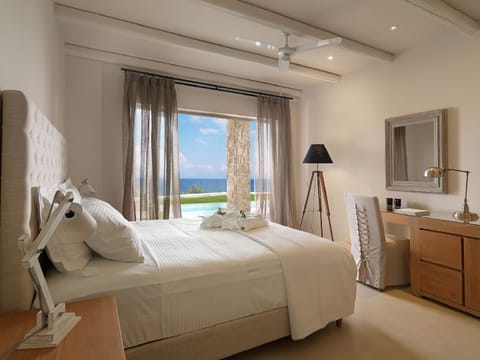 Deluxe Double Room, Pool Access | Premium bedding, pillowtop beds, free minibar items, in-room safe