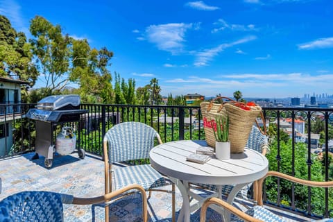 Private Patio w BBQ Gas Gril and Views of Hollywood Hills