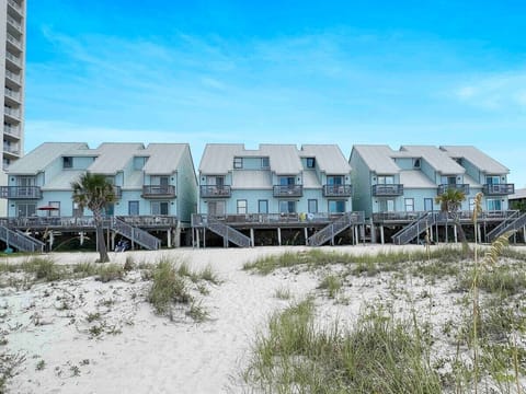 WELCOME TO OCEAN REEF!! We are right on the beach!! :) 