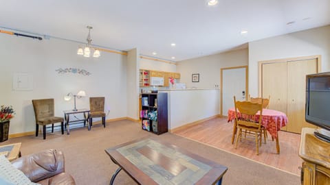 Enjoy a relaxing conversation or some reading after a day touristing in the beautiful Pepin area.