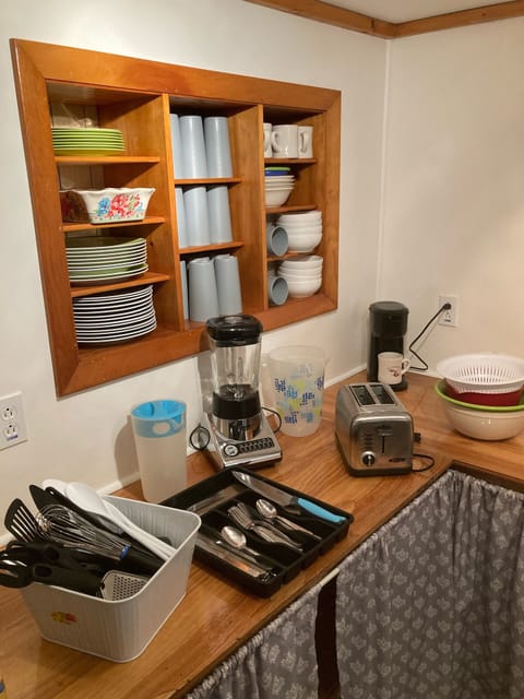 Fully stocked kitchen is supplied 