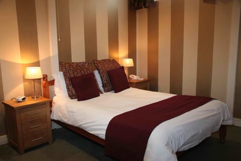 Classic Double Room | Free WiFi, bed sheets