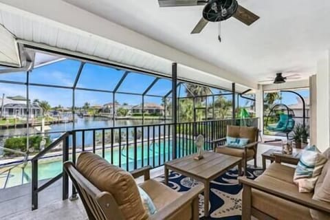 Gorgeous wide water views from the large lanai. See dolphins swimming by!!