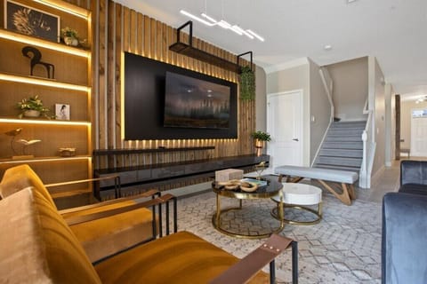 1405 Wexford Way (2).jpg