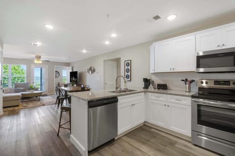 Condo, Multiple Beds, Kitchen, Mountain View (Welcome Home Branson) | Private kitchen | Coffee/tea maker