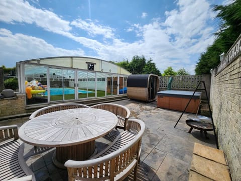 BBQ and firepit 