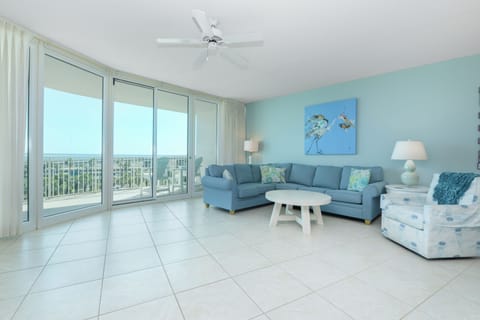 Caribe Resort B414 Living Room