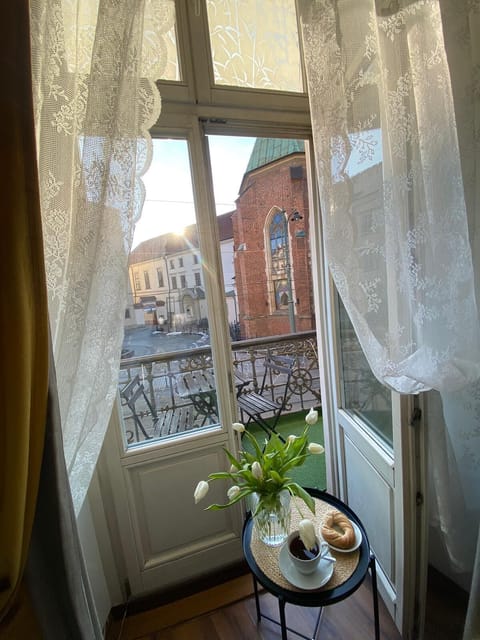 Standard Double Room, Balcony, City View | Balcony