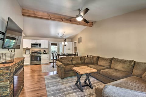 Pinetop Vacation Rental | 3BR | 2BA | 1,100 Sq Ft | 2 Steps Required to Access