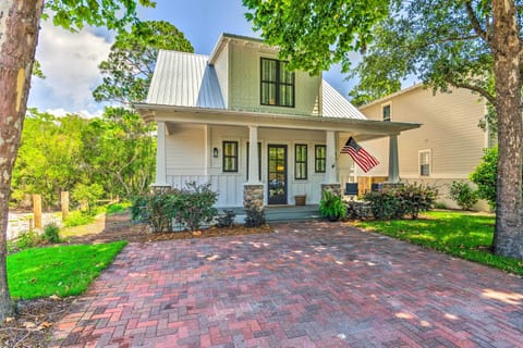 Santa Rosa Beach Vacation Rental | 3BR | 2.5BA | 1,928 Sq Ft | 2 Steps to Enter