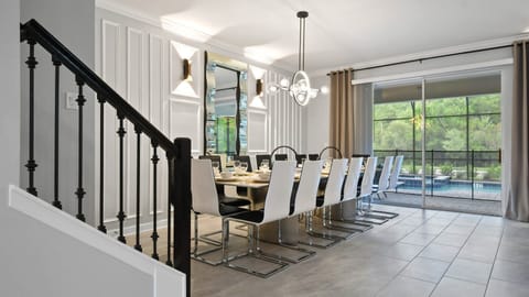 Large dining table is here for your family feast