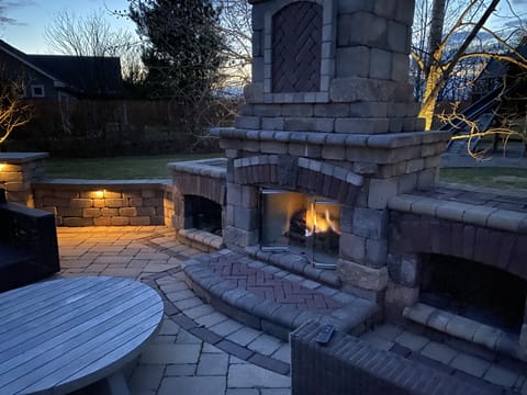 outdoor gas fireplace