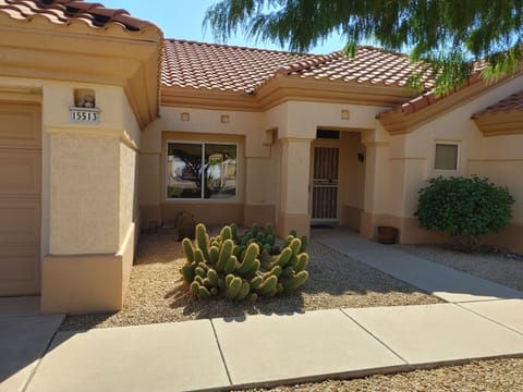 beautiful newer construction Sun City West home