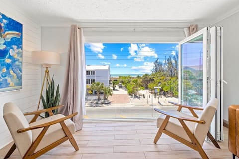 Ocean view Siesta Key vacation rental in the village across from beach access.