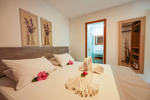 Standard Apartment | Minibar, desk, laptop workspace, free WiFi