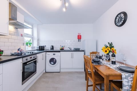 The fully equipped kitchen has everything you need for a long or short stay in Crewe.