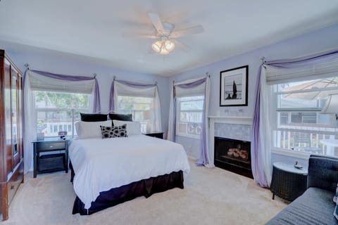 Laguna | Premium bedding, down comforters, individually decorated