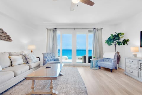 Welcome to Laketown Wharf 1714