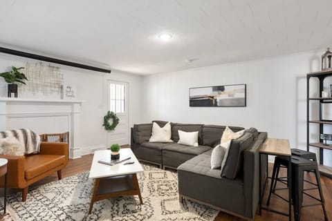 Living Room (1)