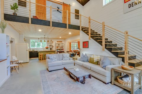 Open concept living, dining, kitchen and 24' ceilings.  Home is 2,160 square ft!