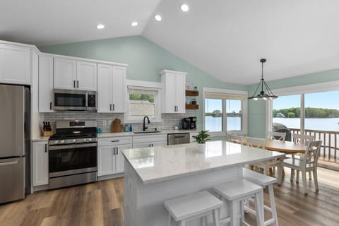 Kitchen with coffee bar area