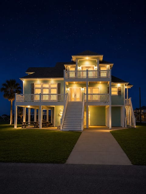 Welcome to the Lighthouse!!