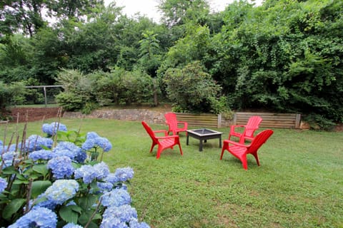 Large sunny and level backyard that is fully fenced for the pups or kiddos. 