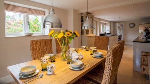 Breakfast Area, Stow House, Bolthole Retreats
